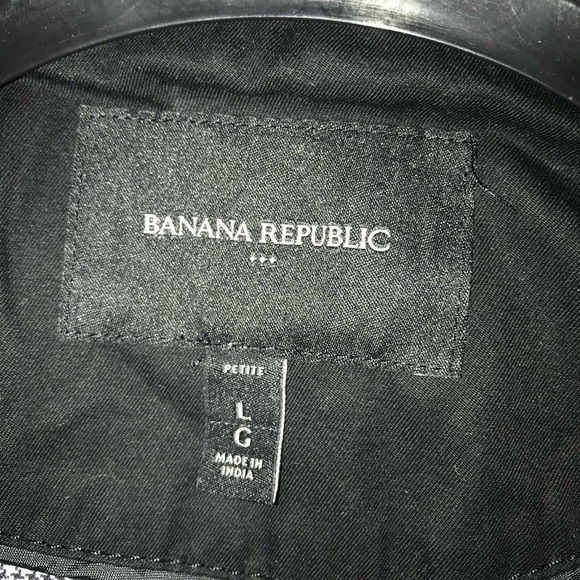 Banana Republic size large trench coat/ jacket - Picture 2 of 3